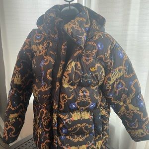 Sz XL Women’s Adidas GS Down Fill Puffer Jacket Leopard Chain GD2502 $280